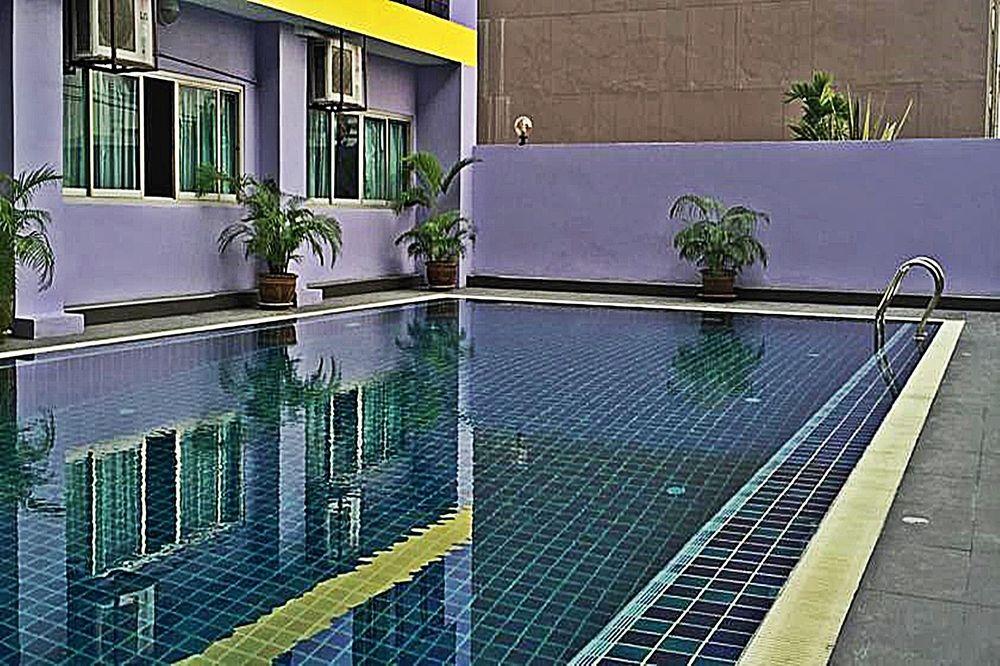 פאטאיה Eastiny Residence Hotel מראה חיצוני תמונה