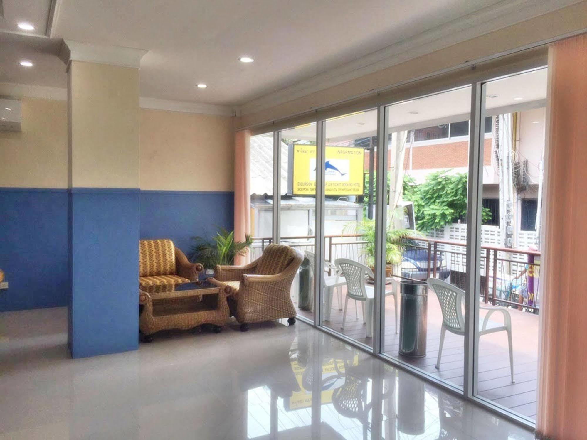 פאטאיה Eastiny Residence Hotel מראה חיצוני תמונה