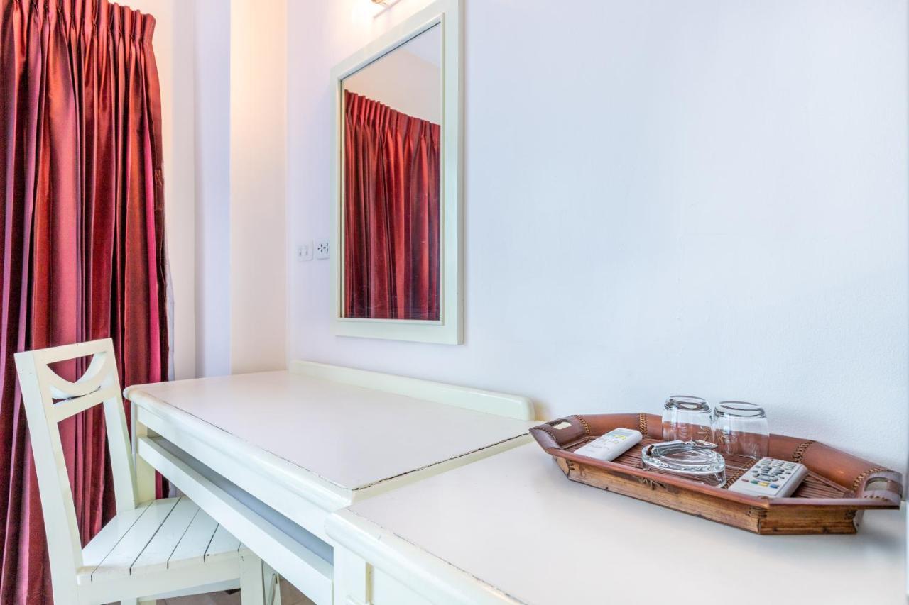 פאטאיה Eastiny Residence Hotel מראה חיצוני תמונה