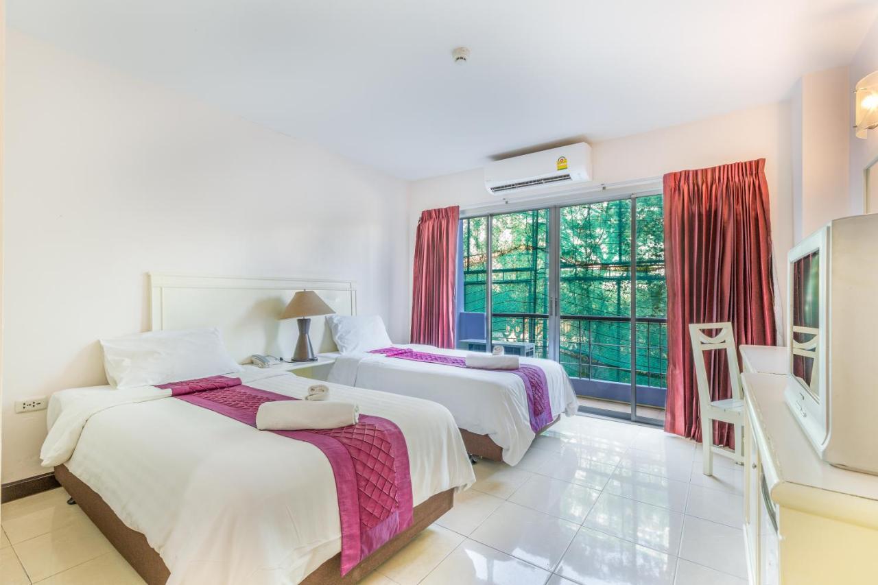 פאטאיה Eastiny Residence Hotel מראה חיצוני תמונה
