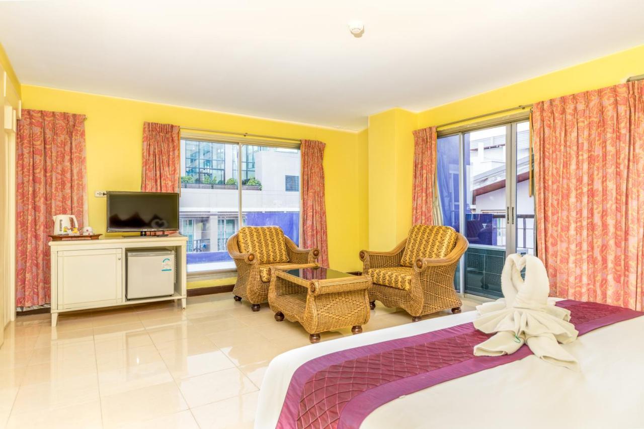 פאטאיה Eastiny Residence Hotel מראה חיצוני תמונה