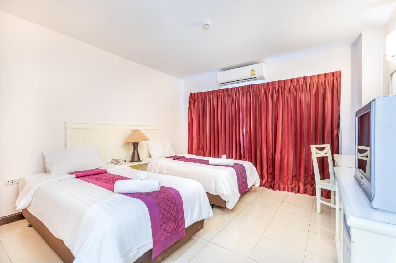 פאטאיה Eastiny Residence Hotel מראה חיצוני תמונה